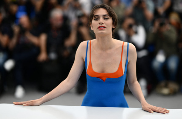 Ella Rumpf - photocall Le Théorème de Marguerite 2023 © CHRISTOPHE SIMON / AFP