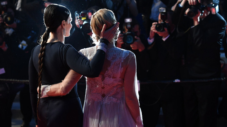 Juliette Binoche et Valeria Bruni Tedeschi - Ma Loute © Anne-Christine Poujoulat / AFP
