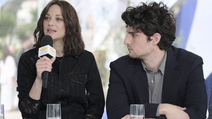 Marion Cotillard et Louis Garrel- Mal de pierres (From the Land of the Moon) © Cyril Duchêne / FDC