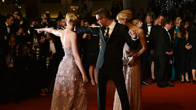 Elle Fanning, Nicolas Winding Refn et Liv Corfixen - The Neon Demon © Alberto Pizzoli / AFP