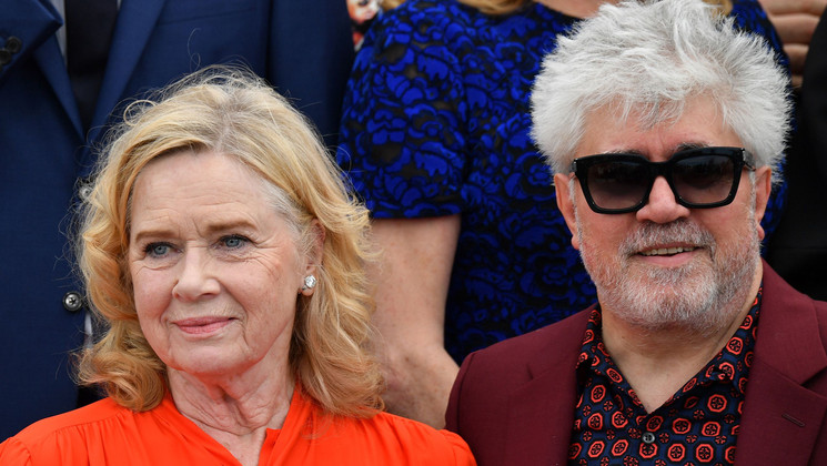 Liv Ullmann et Pedro Almodóvar - Photocall 70e anniversaire © Alberto Pizzoli / AFP