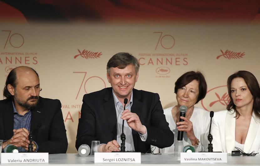Valeriu Andriuta, Sergei Loznitsa et Vasilina Makovtseva - Krotkaya (Une femme douce) © Laurent Emmanuel / AFP