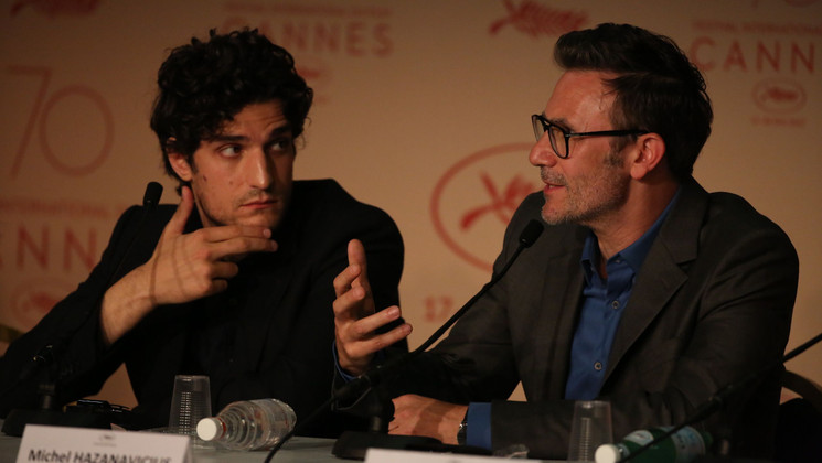 Louis Garrel and Michel Hazanavicius - Le Redoutable (Redoutable) © Christophe bouillon / FDC