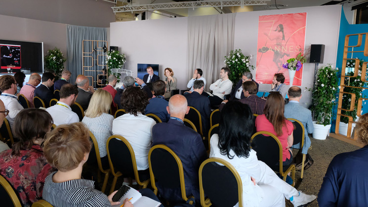 European Forum - Media Roundtable © Eliott Piermont / FDC