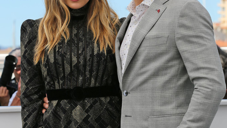 Jeremy Renner and Elizabeth Olsen - Wind River © François Silvestre de Sacy / FDC