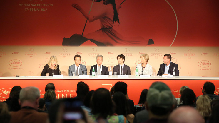 Team of the film  - The Meyerowitz Stories (New and Selected) © François Silvestre de Sacy / FDC