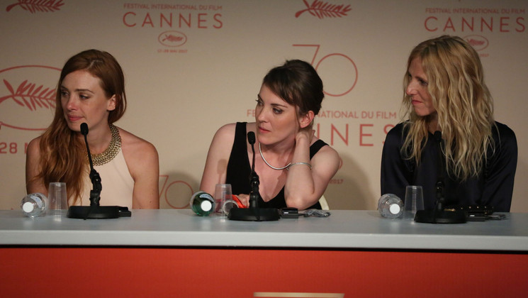 Léonor Serraille, Caméra d'or - Jeune Femme (Montparnasse Bienvenüe) - Lætitia Dosch et Sandrine Kiberlain © Mathilde Petit / FDC