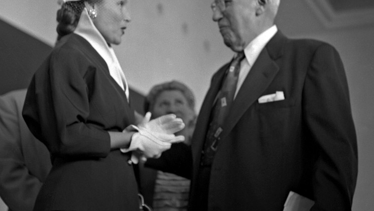 Dolores Del Rio, Mack Sennett © STAFF / AFP