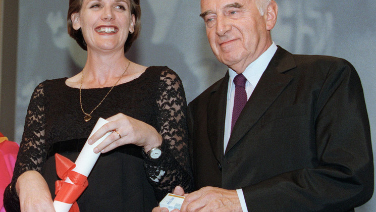 Claude Sautet, Shirley Barrett - Caméra d'or © André Durand / AFP