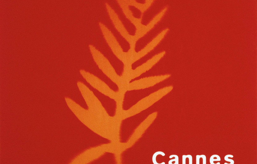 For its 50th anniversary, the Festival celebrated the symbol of its identity: a Palme d'or against a background of the red used on the stairs... © DDB Les Arts