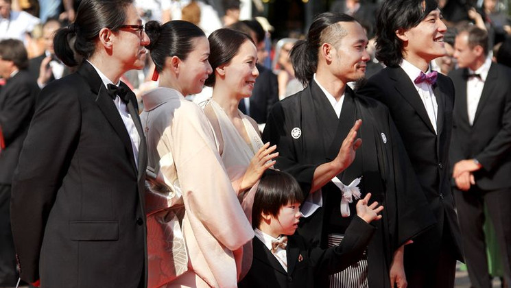 Equipe du film - Montée des Marches - Hanezu No Tsuki © AFP