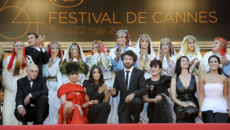 Equipe du film - Montée des Marches - La Source des Femmes © AFP