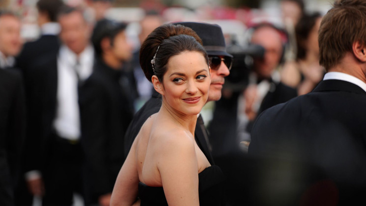 Marion Cotillard - Red carpet - De rouille et d'os (Rust and bone) © FIF/LF