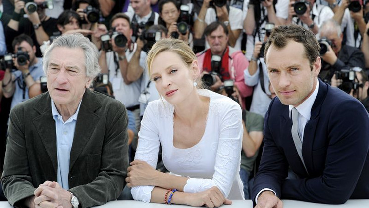 Robert de Niro, Uma Thurman, Jude Law - Photocall du Jury © AFP