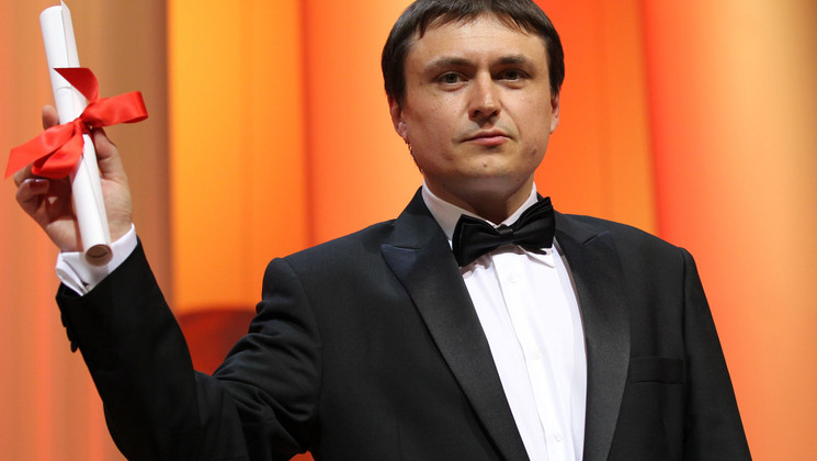 Cristian Mungiu - Best screenplay - Dupã dealuri © AFP
