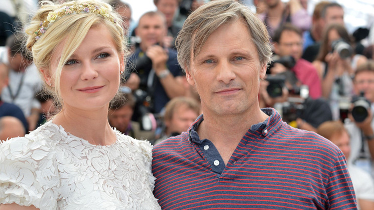 Kirsten Dunst, Viggo Mortensen - Photocall - On the Road © AFP
