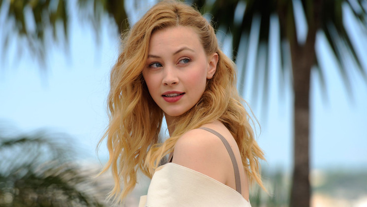 Sarah Gadon - Photocall - Cosmopolis © FIF/CB