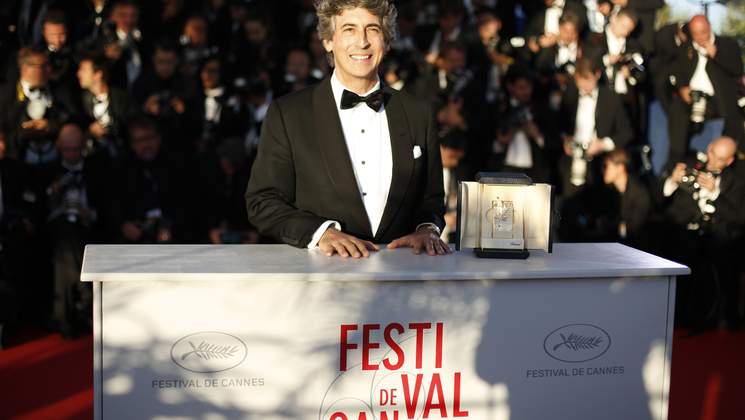Alexander Payne reçoit le prix au nom de Bruce Dern - Photocall - Prix d'interprétation masculine © AFP