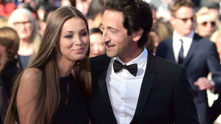 Lara Lieto et Adrien Brody - Montée des marches - Cérémonie du palmarès © AFP / B. Langlois