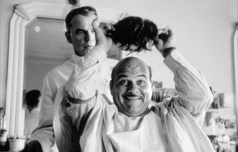 Jon Polito alias Creighton Tolliver dans The Barber  © DR
