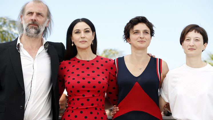 Film cast - Photocall - The Wonders © FDC / C. Duchene