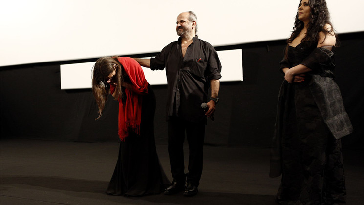 Wiam Simav Bedirxan and Ossama Mohammed - Presentation - Ma'a al-Fidda (Silvered water, Syria self-portrait) © FDC / C. Duchene