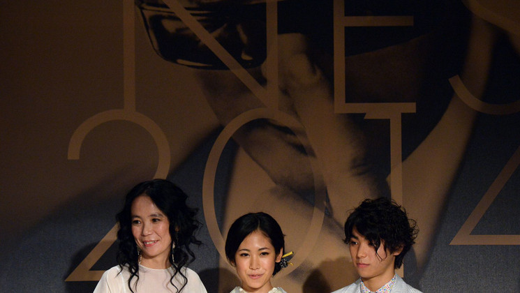 Naomi Kawase, Jun Yoshinaga and Nijiro Murakami - Press conference - Still the Water (Futatsume no mado) © AFP / A. Pizzoli