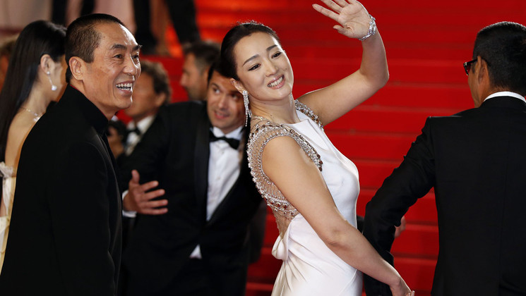 Zhang Yimou and Gong Li - Red carpet - Gui Lai (Coming Home) © AFP / V. Hache