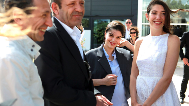 Film cast - Path - Goodbye to Language (Adieu au langage) © FDC / G. Lassus-Dessus