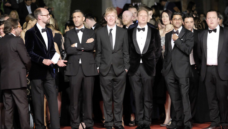 Équipe du film - Montée des marches - Amy © FDC / Cyril Duchene