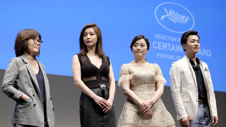 Film crew - Presentation - Madonna © FDC / Cyril Duchene