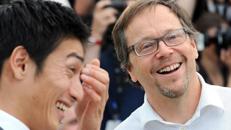 Fernando Meirelles and Yusuke Yseia. Photocall of the opening film: Blindness.  © AFP