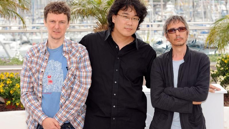 Michel Gondry,  Bong Joon Ho and Leos Carax, Photocall of the film Tokyo! © AFP