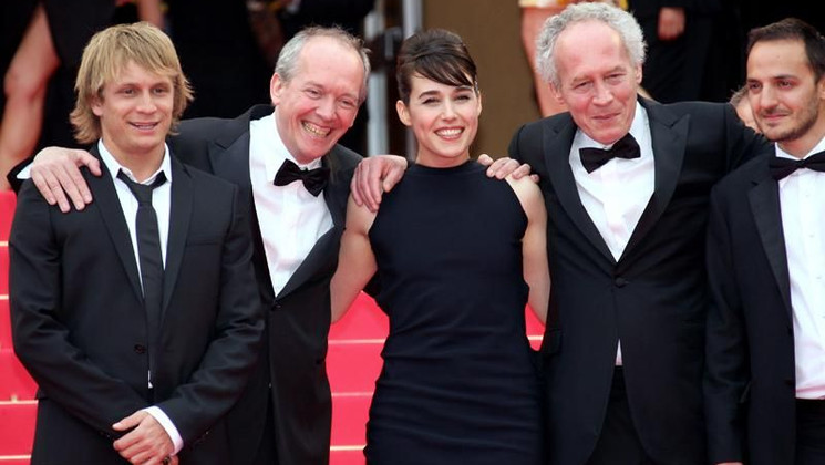 Equipe du film, Montée des Marches Le silence de Lorna © AFP