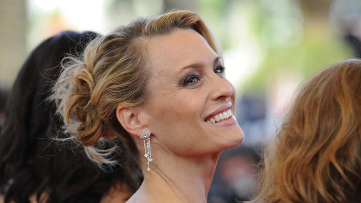 Robin Wright Penn montée des marches © AFP © AFP