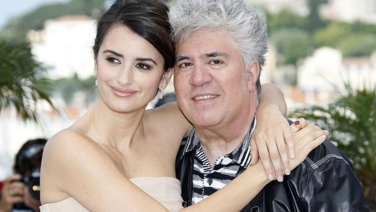 Pedro Almodovar and Penelope Cruz (Broken Embraces) © AFP © AFP