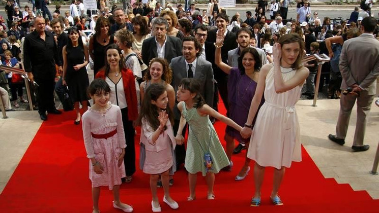 The film crew " Le père de mes enfants" © FIF A. DELBRU © FIF A. DELBRU