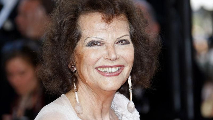 Claudia Cardinale (Montée des marches) © AFP © AFP