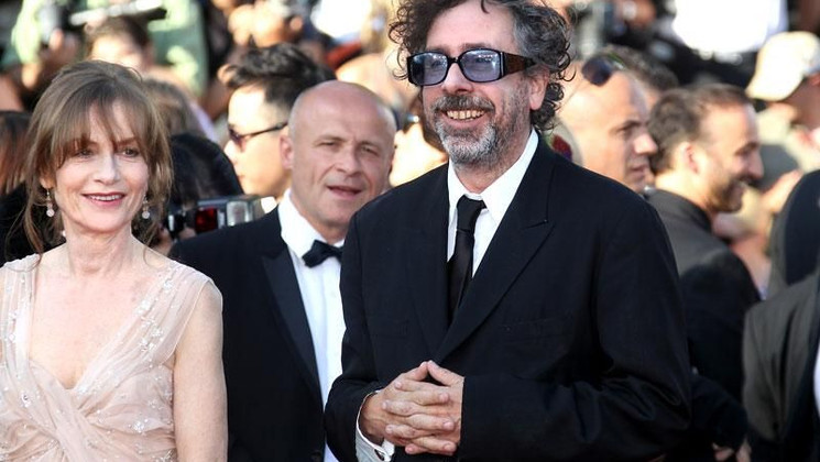 Isabelle Huppert, Tim Burton - Montée des marches © AFP