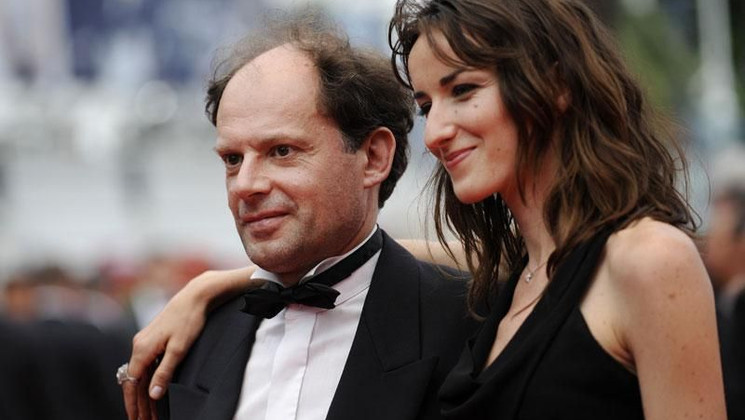 Denis Podalydes, Salome Stevenin - Montée des marches © AFP