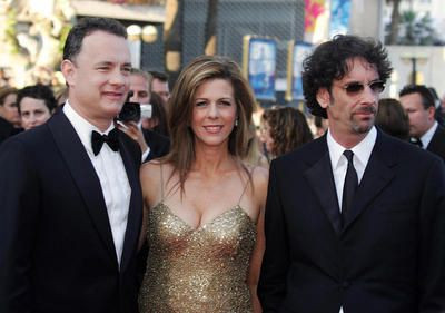 L'équipe de "Ladykillers" sur les marches du palais
