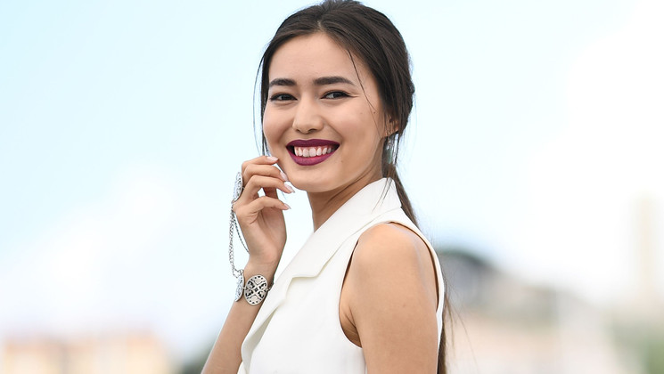 Dinara Baktybayeva - Laskovoe Bezrazlichie Mira (The Gentle Indifference of the World) © Anne-Christine Poujoulat/AFP