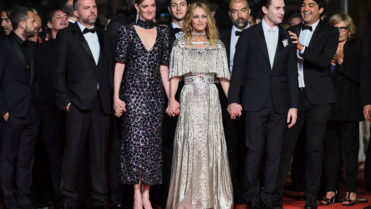 L'équipe du film Un couteau dans le coeur © A-C POUJOULAT / AFP