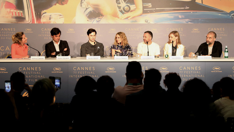 Équipe du film Un couteau dans le cœur © Déborah Néris /FDC