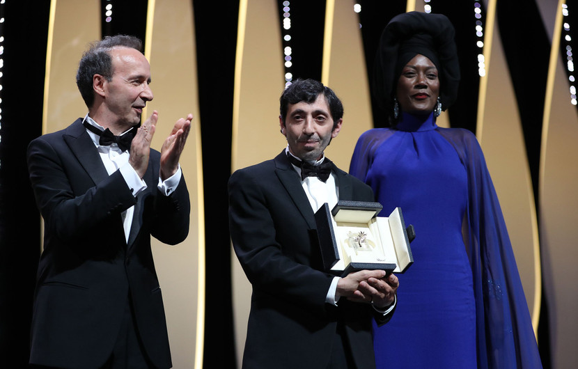 Marcello Fonte - Prix d'interprétation masculine  - Dogman, avec Roberto Benigni et Khadja Nin © Valery Hache/AFP