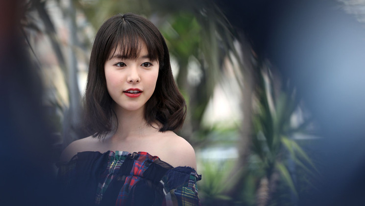 Erika Karata - Netemo Sametemo (Asako I & II) © François Silvestre De Sacy /FDC