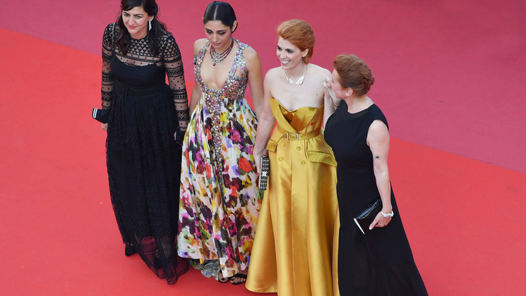 Didar Domehri, Golshifteh Farahani, Eva Husson, Emmanuelle Bercot - Les Filles du soleil (Girls of the Sun) © Emma McIntyre/Getty Images