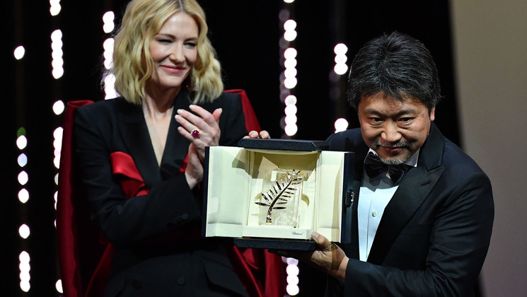 Hirokazu Kore Eda - Palme d'or -  Manbiki Kazoku (Shoplifters), with Cate Blanchett © Alberto Pizzoli/AFP