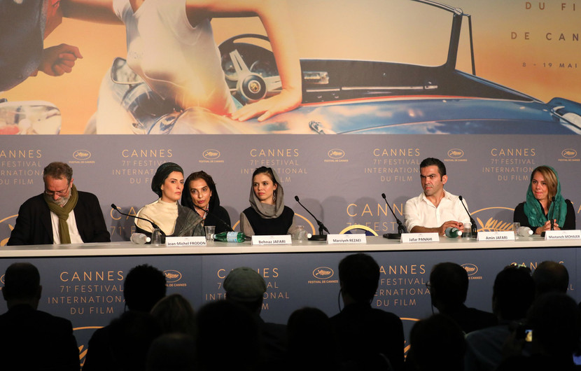 Team of the film Se Rokh  (Three Faces) © Mathilde Petit /FDC
