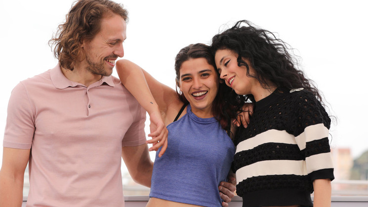 Metin Akdülger, Manal Issa, Mariah Tannoury - Mon tissu préféré © Mathilde Petit /FDC